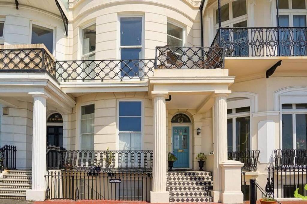Stunning Seafront Apartment Hove Extérieur photo