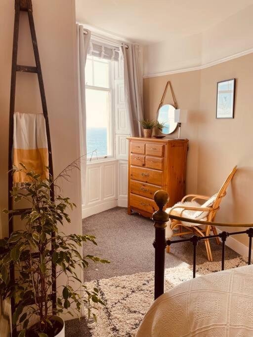 Stunning Seafront Apartment Hove Extérieur photo